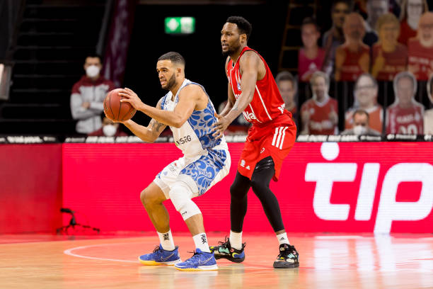 球队完成签 球队完成签