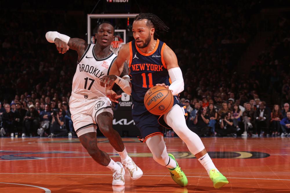 萨卡在场下 萨卡在场下